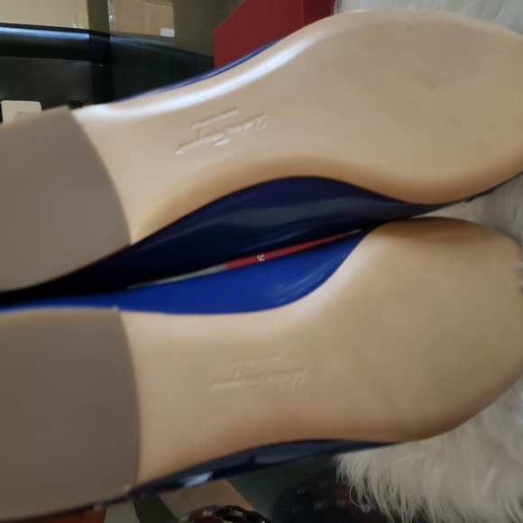 Salvatore Ferragamo Women's Blue Ballet Flats - Picture 2 of 6